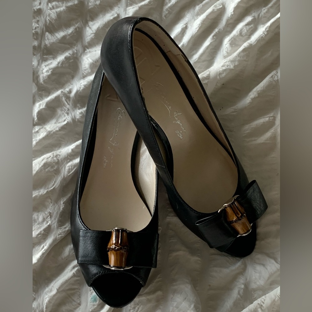 Etienne Aigner luxe Violet women’s open toe shoes size 5.5